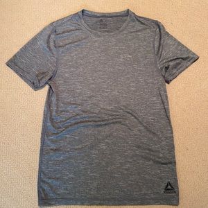 Reebok men’s dark gray performance athletic tee Size S